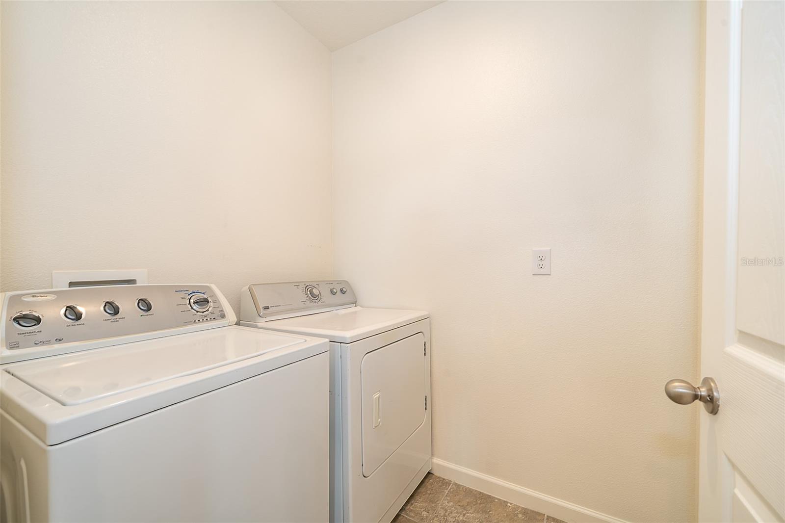 Image 12 of 29 For 3492 Indian River Parkway