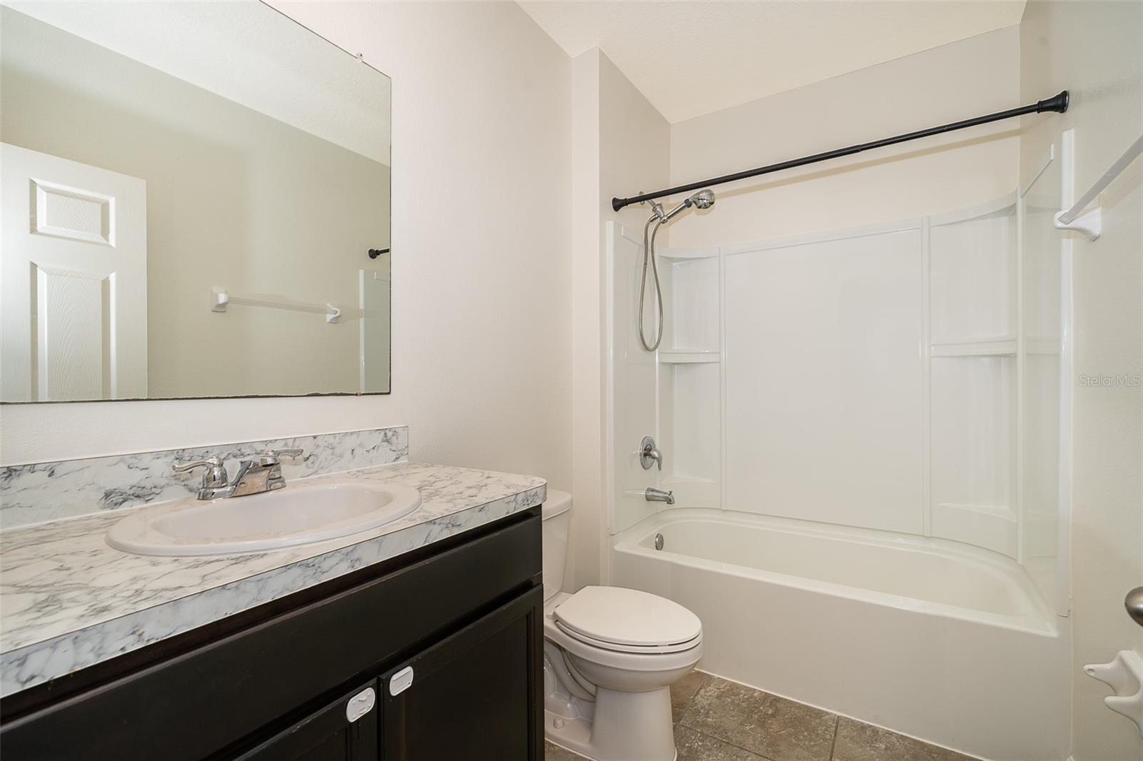 Image 19 of 29 For 3492 Indian River Parkway