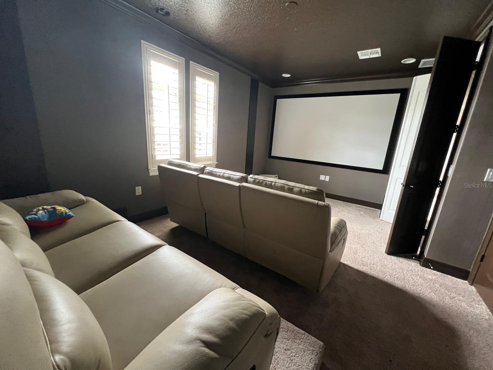 Image 27 of 41 For 12927 Canopy Woods Way