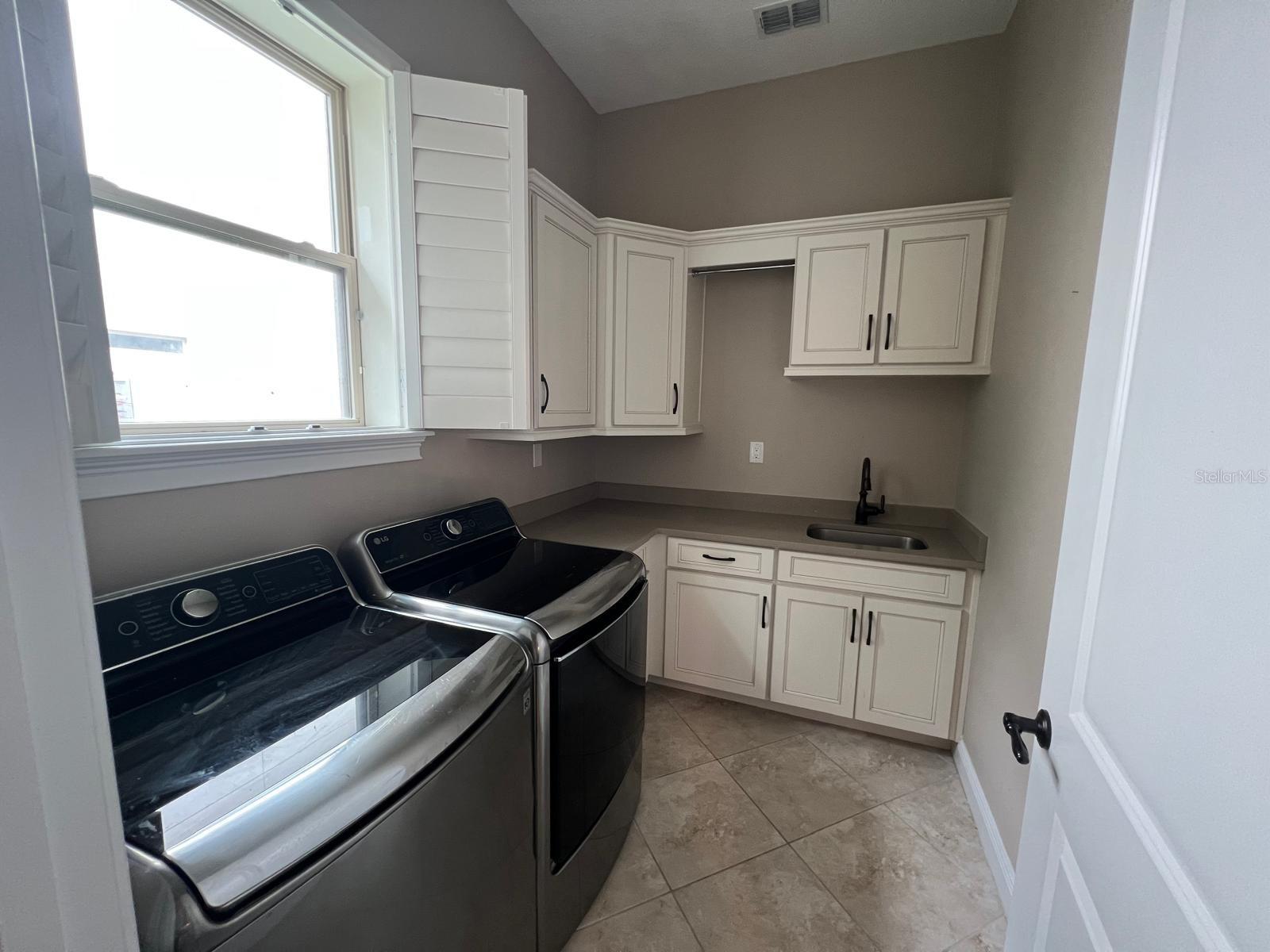 Image 40 of 41 For 12927 Canopy Woods Way