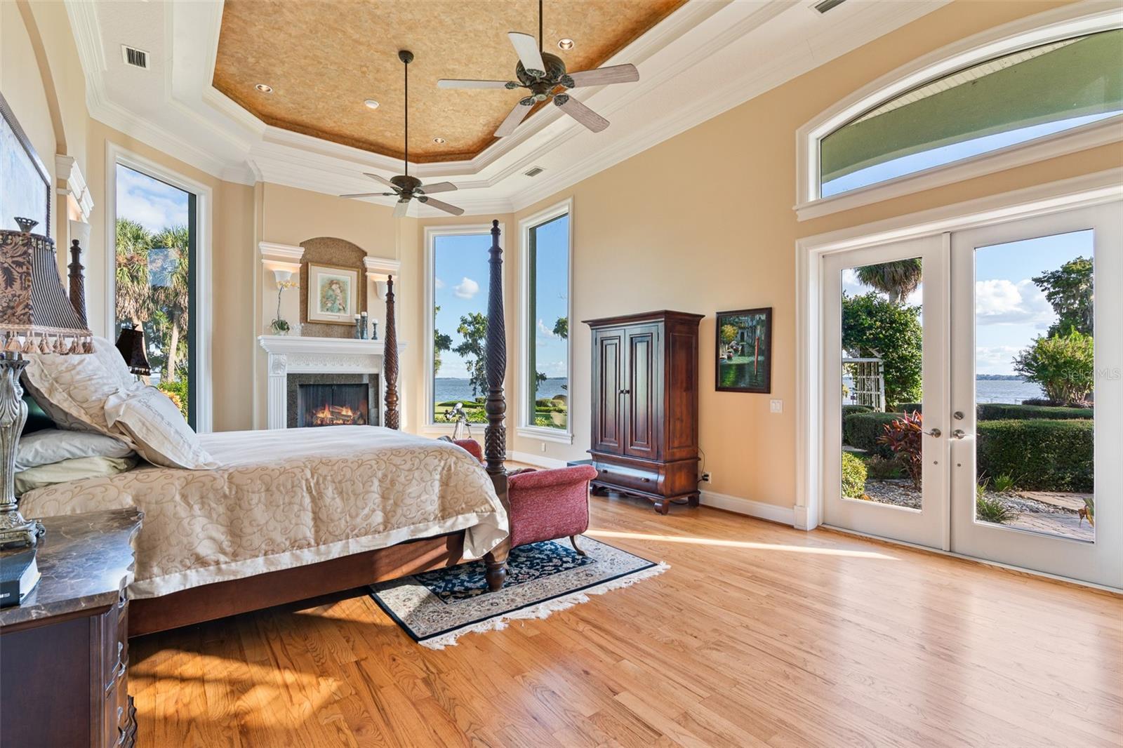 Image 21 of 56 For 30215 Redtree Drive