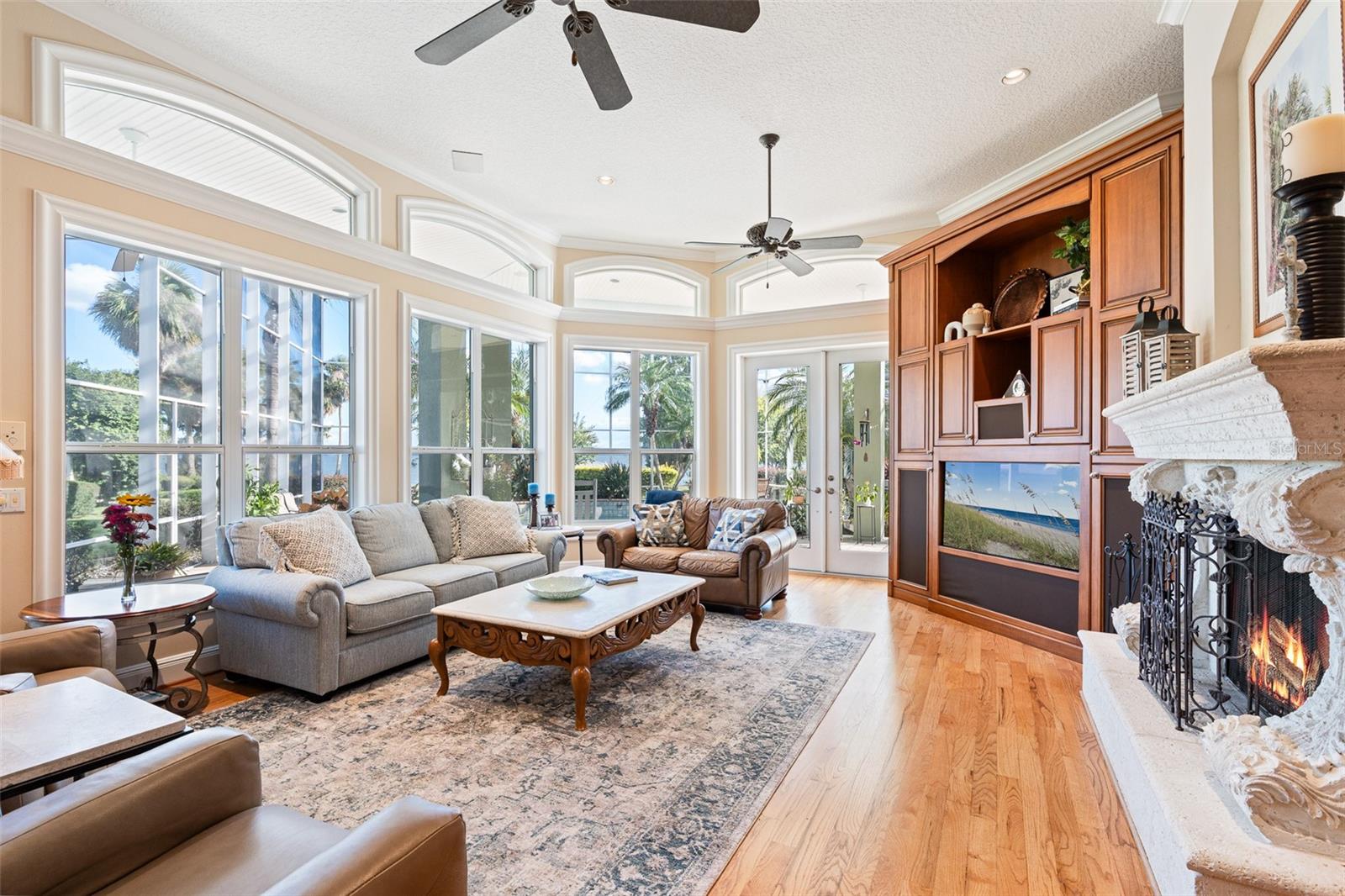 Image 6 of 56 For 30215 Redtree Drive