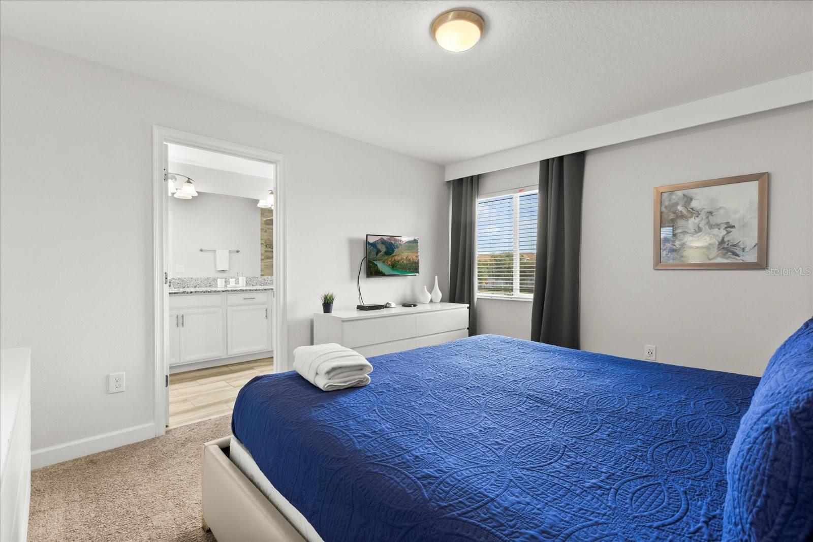 Image 17 of 39 For 4800 Crusoe Street