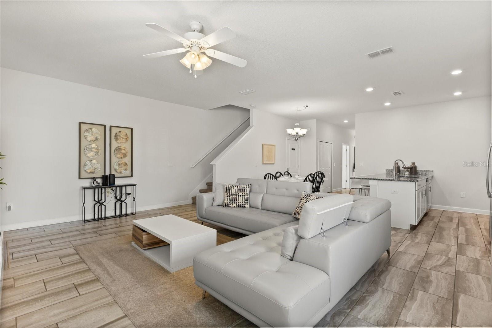 Image 7 of 39 For 4800 Crusoe Street