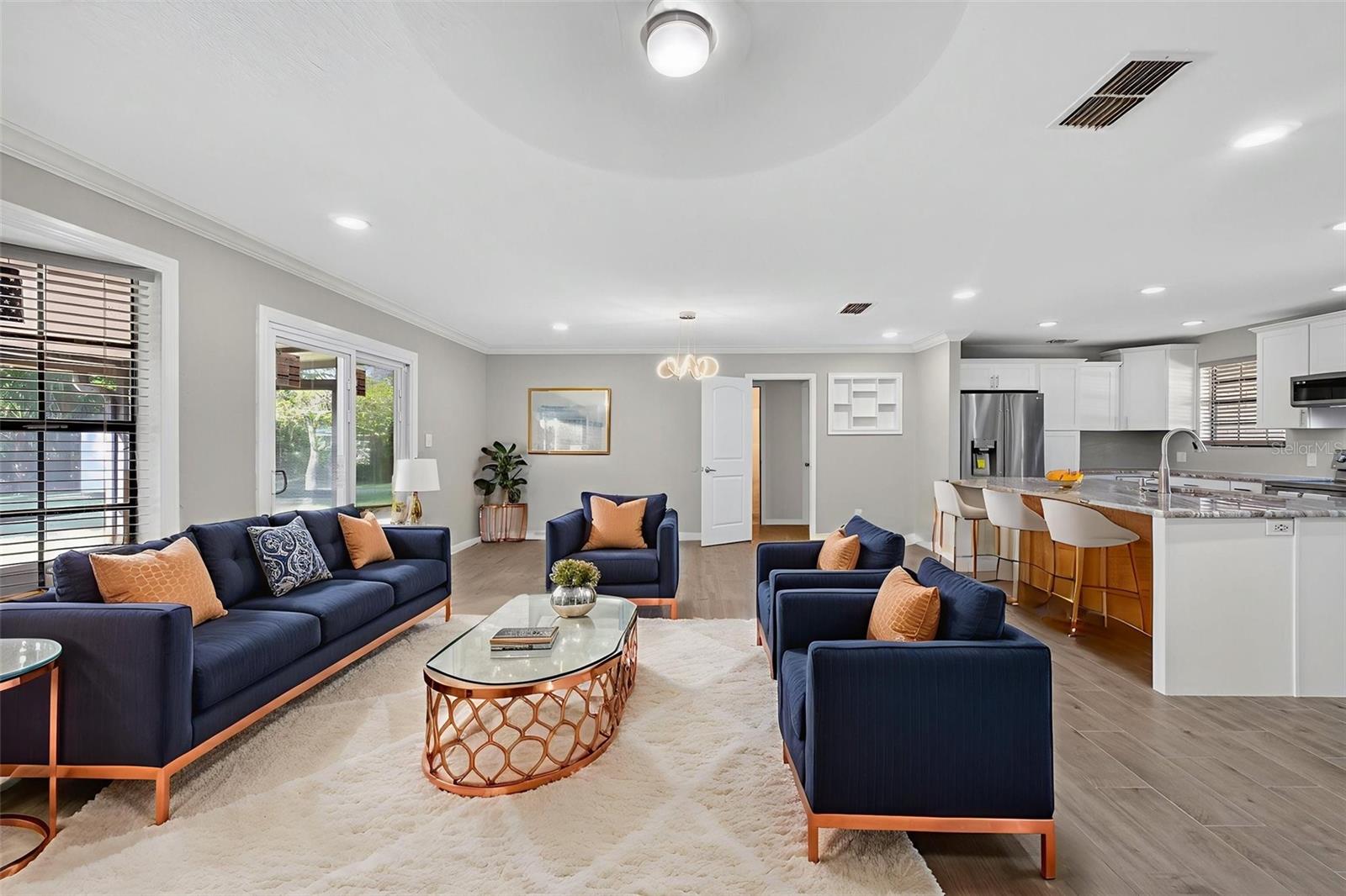 Image 23 of 80 For 7 Bay Street