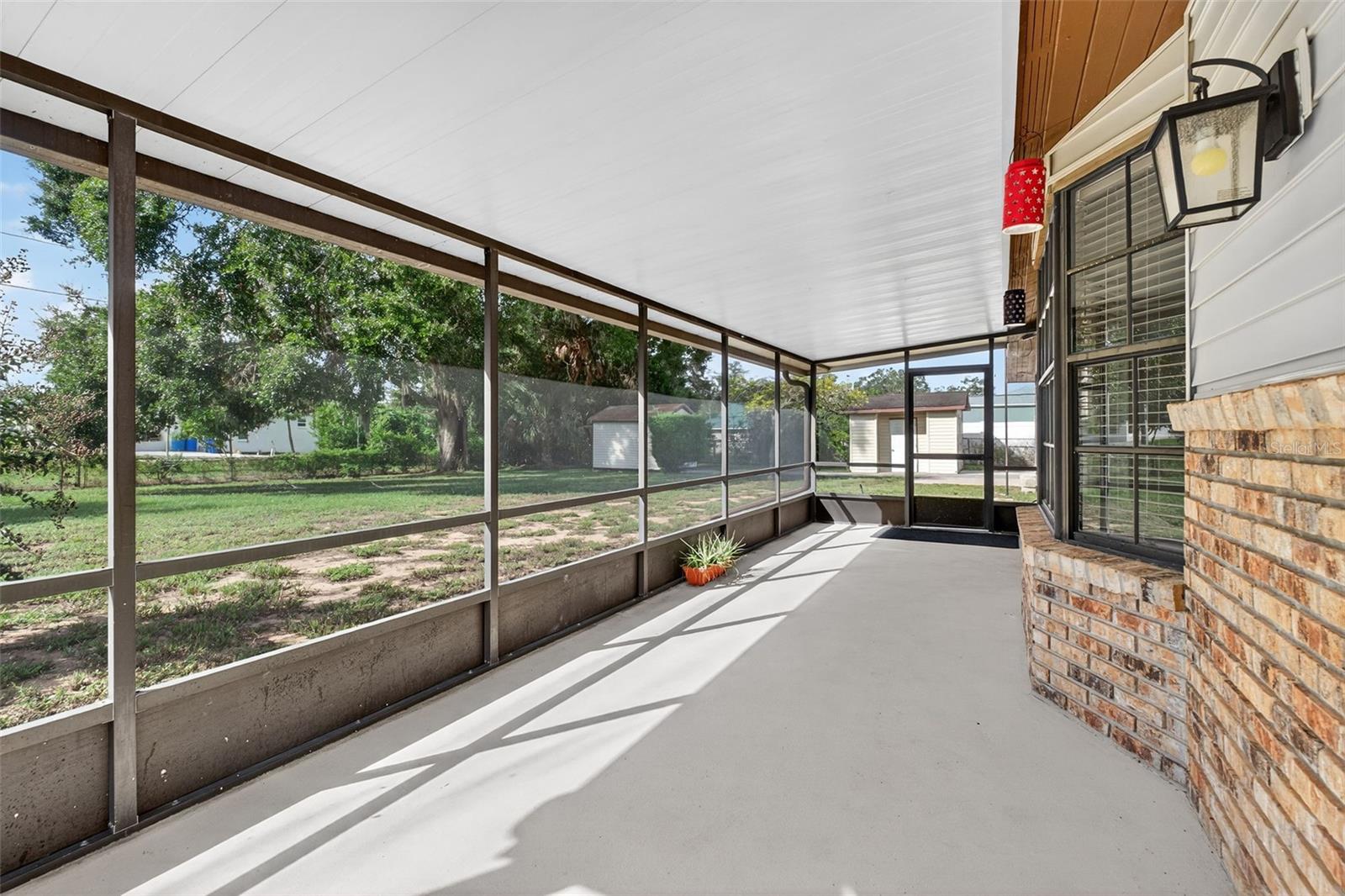 Image 51 of 80 For 7 Bay Street