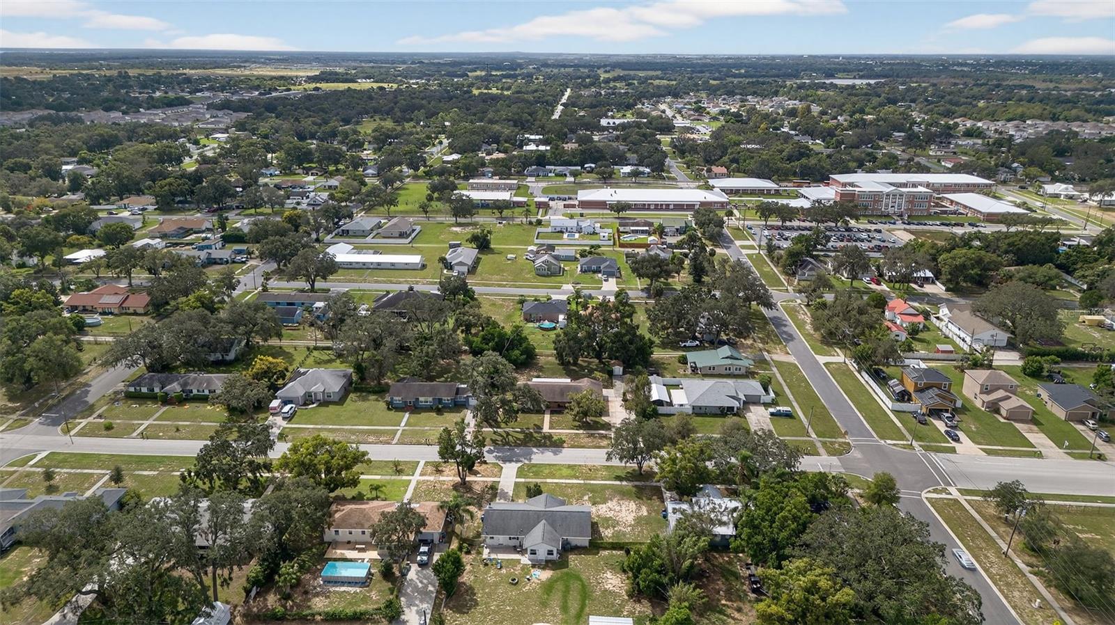 Image 79 of 80 For 7 Bay Street