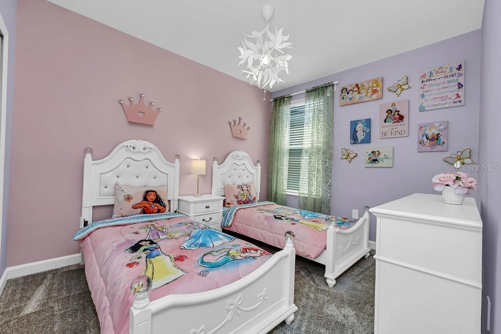 Image 25 of 30 For 8919 Play Through Drive