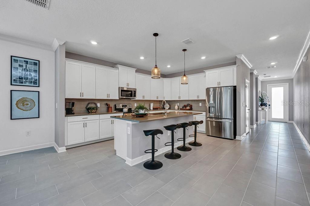 Image 3 of 30 For 8919 Play Through Drive