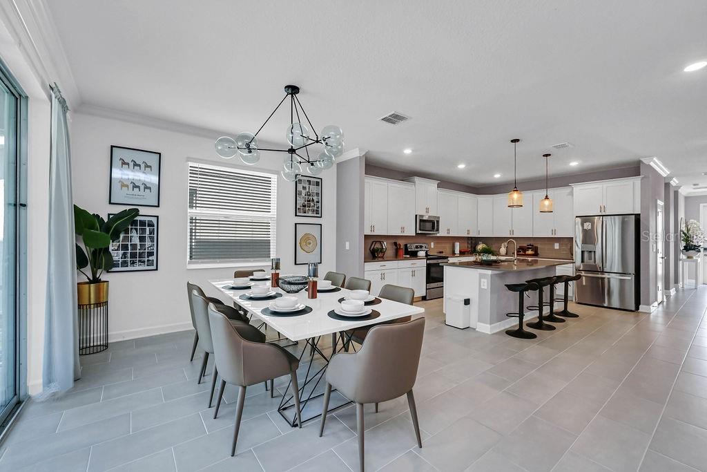 Image 6 of 30 For 8919 Play Through Drive