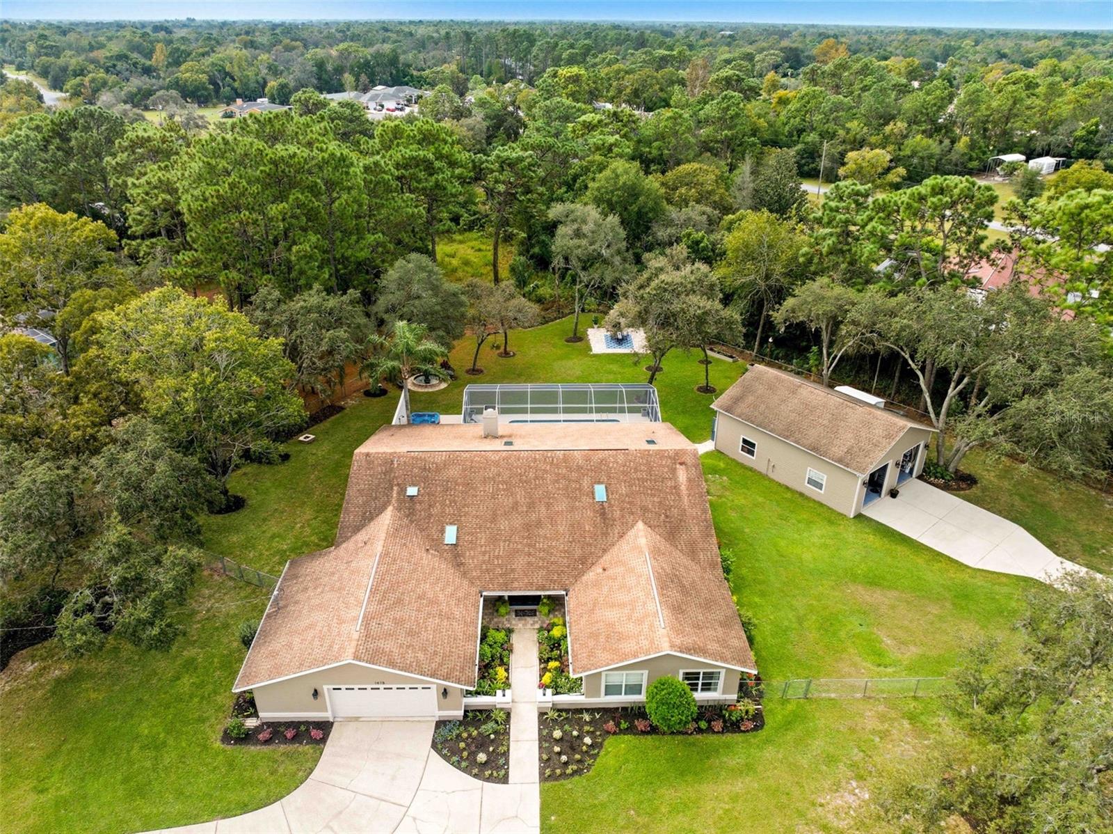 Image 3 of 79 For 1475 Glenridge Drive