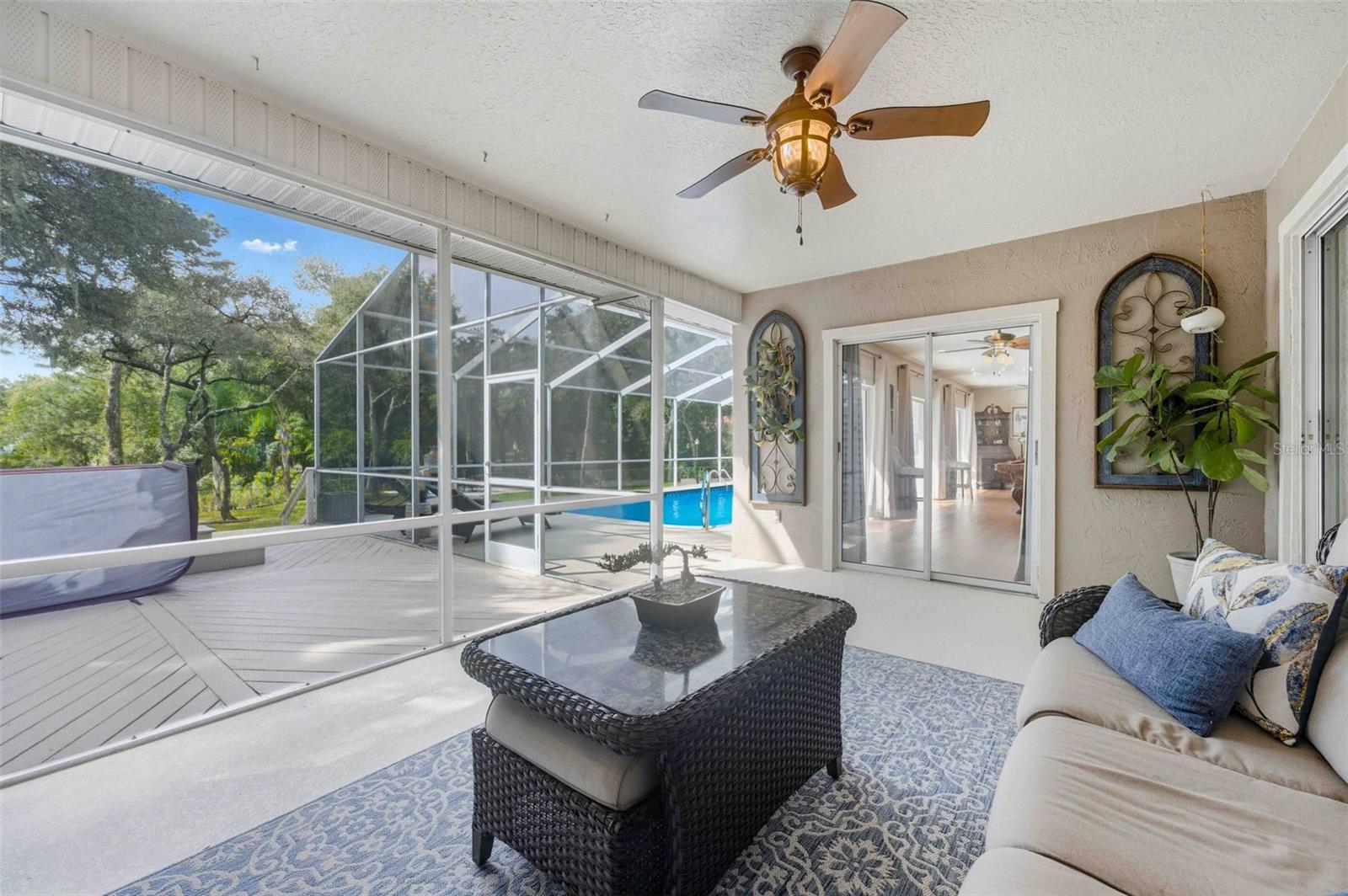 Image 54 of 79 For 1475 Glenridge Drive