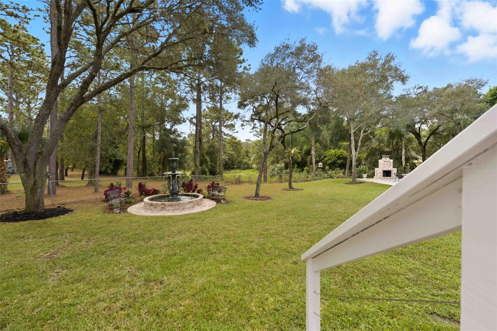 Image 63 of 79 For 1475 Glenridge Drive