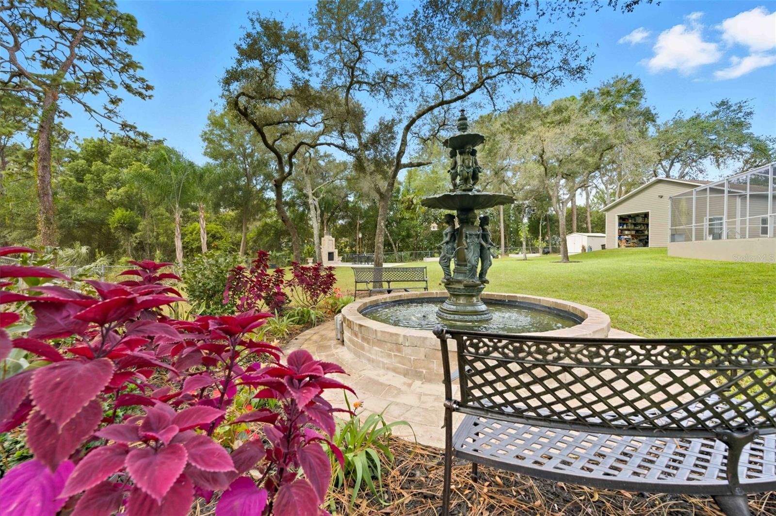 Image 64 of 79 For 1475 Glenridge Drive