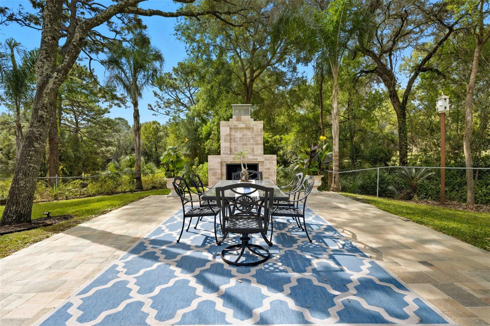 Image 67 of 79 For 1475 Glenridge Drive