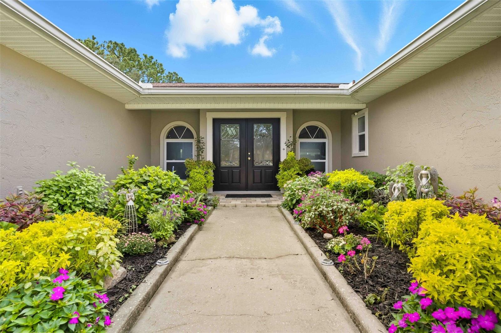 Image 75 of 79 For 1475 Glenridge Drive