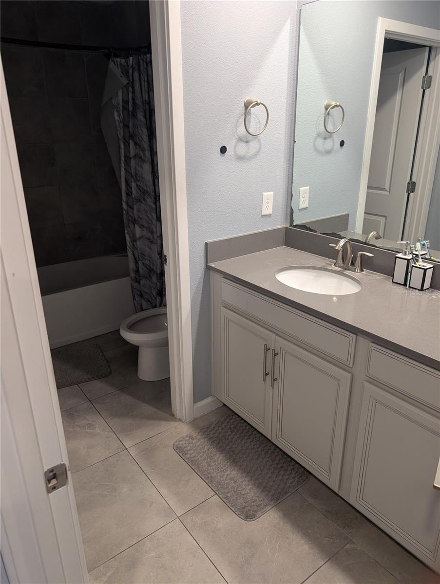 Image 8 of 13 For 1776 Black Maple Place