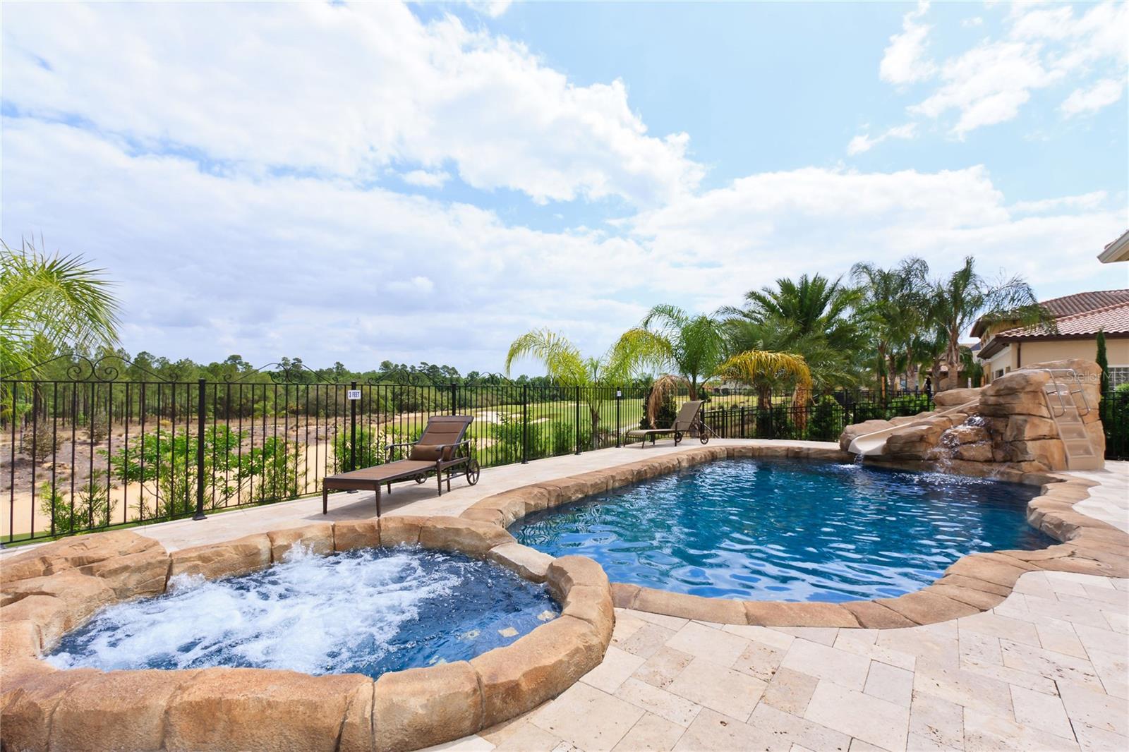 Image 11 of 49 For 7825 Palmilla Court