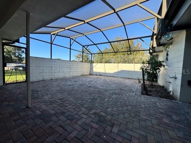 Image 19 of 39 For 1493 Magellan Circle 504