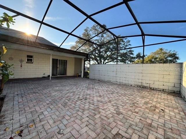 Image 23 of 39 For 1493 Magellan Circle 504