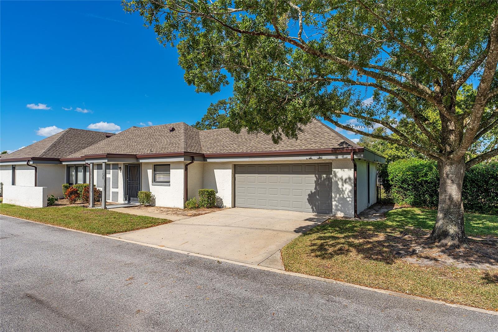 Image 38 of 39 For 1493 Magellan Circle 504