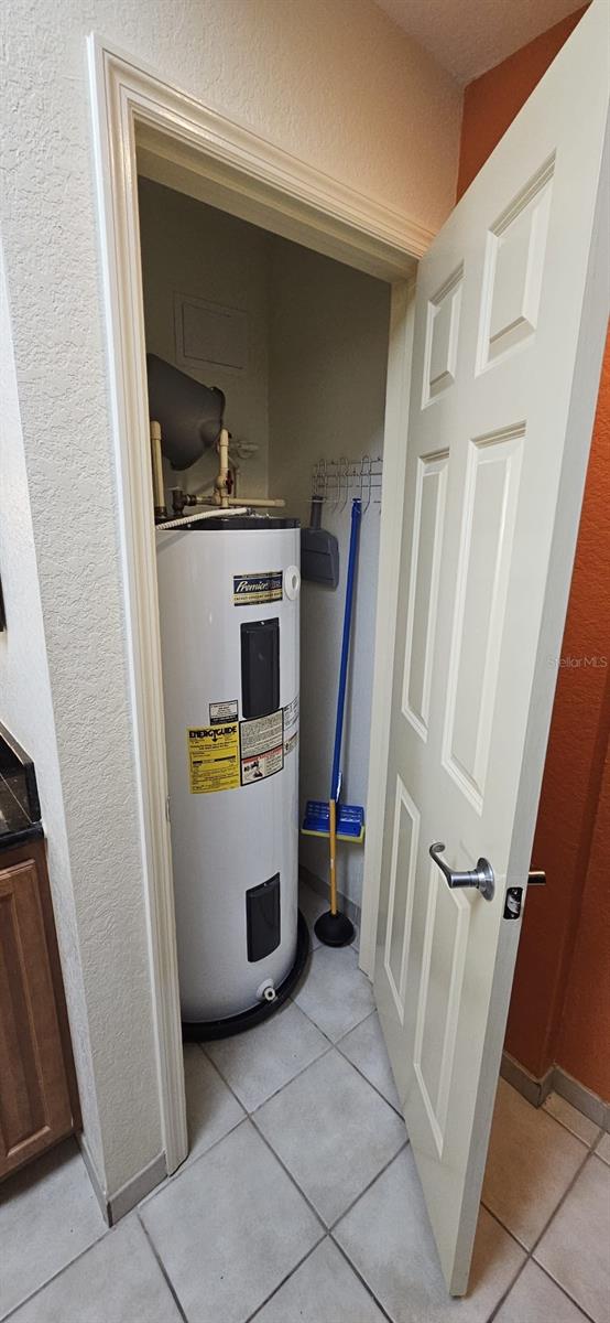 Image 13 of 39 For 8112 Poinciana Boulevard 1712