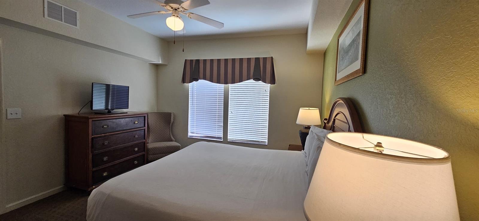 Image 15 of 39 For 8112 Poinciana Boulevard 1712