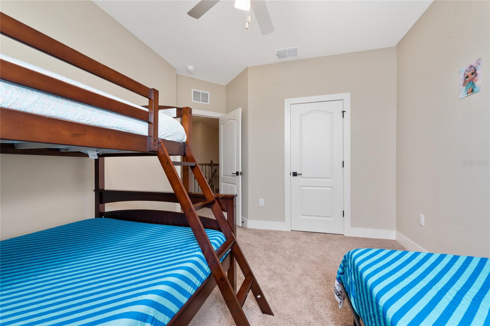 Image 18 of 34 For 7955 Haverhill Way