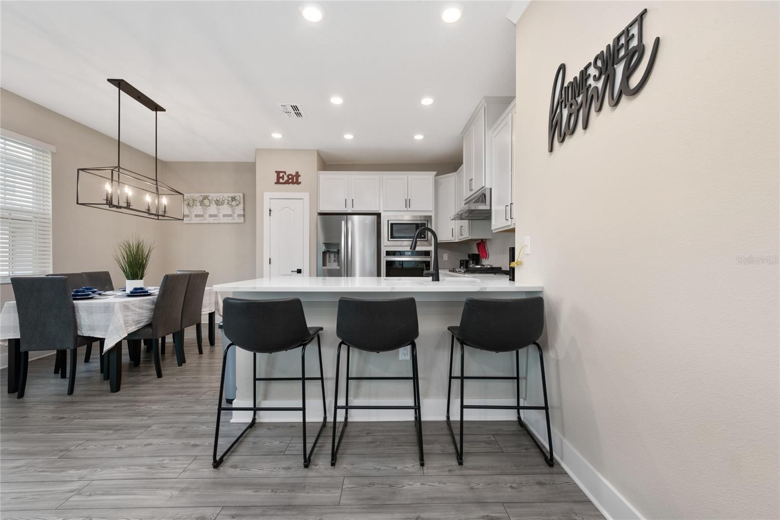 Image 4 of 34 For 7955 Haverhill Way