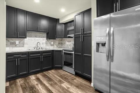 Image 3 of 16 For 4211 Semoran Boulevard 1