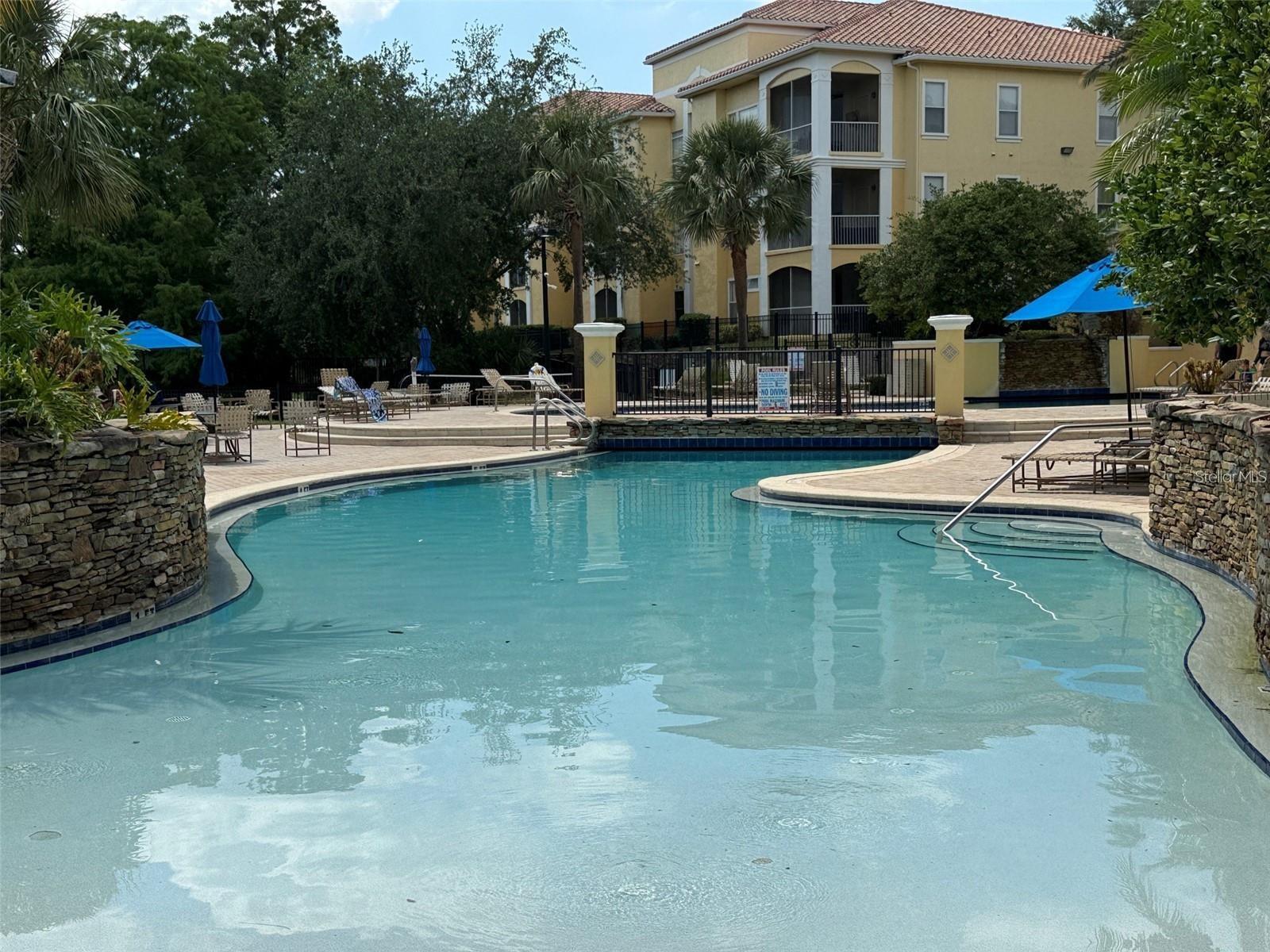 Image 19 of 29 For 1275 Lake Shadow Circle 13101