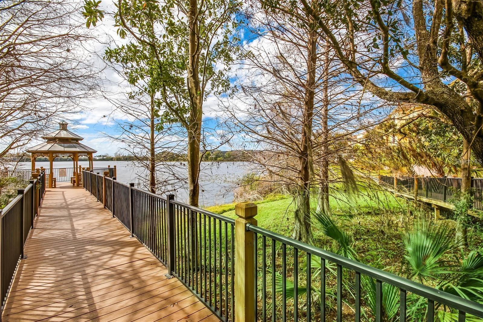 Image 20 of 29 For 1275 Lake Shadow Circle 13101