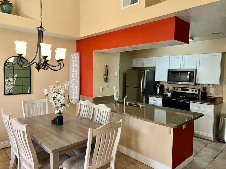 Image 19 of 49 For 2458 Sweetwater Club Circle 22