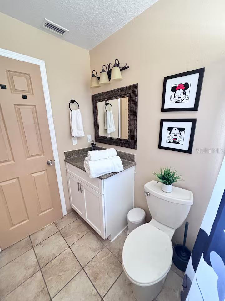 Image 23 of 49 For 2458 Sweetwater Club Circle 22