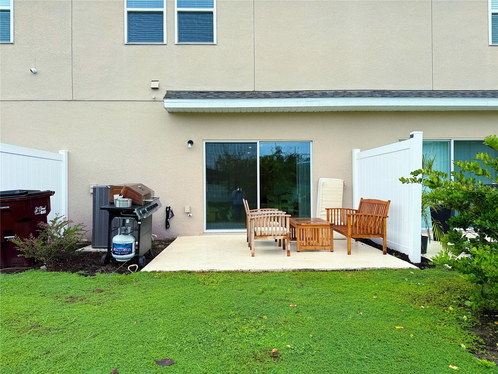 Image 12 of 14 For 4481 Arlington Avenue