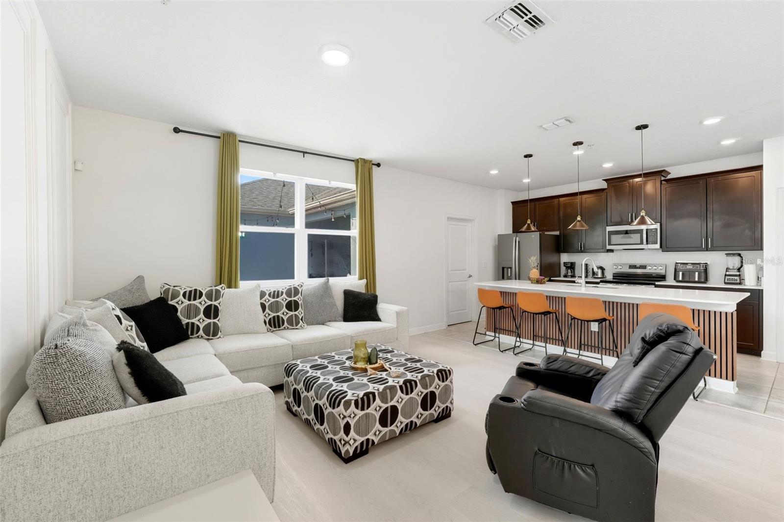 Image 12 of 39 For 11883 Pulitzer Place