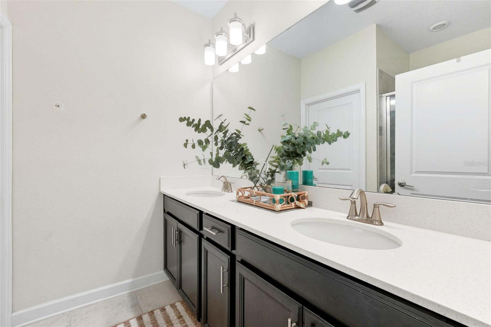 Image 25 of 39 For 11883 Pulitzer Place