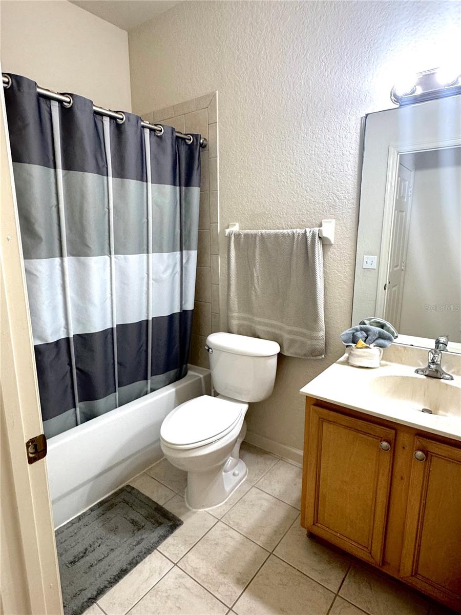 Image 22 of 27 For 3051 Greystone Loop 306