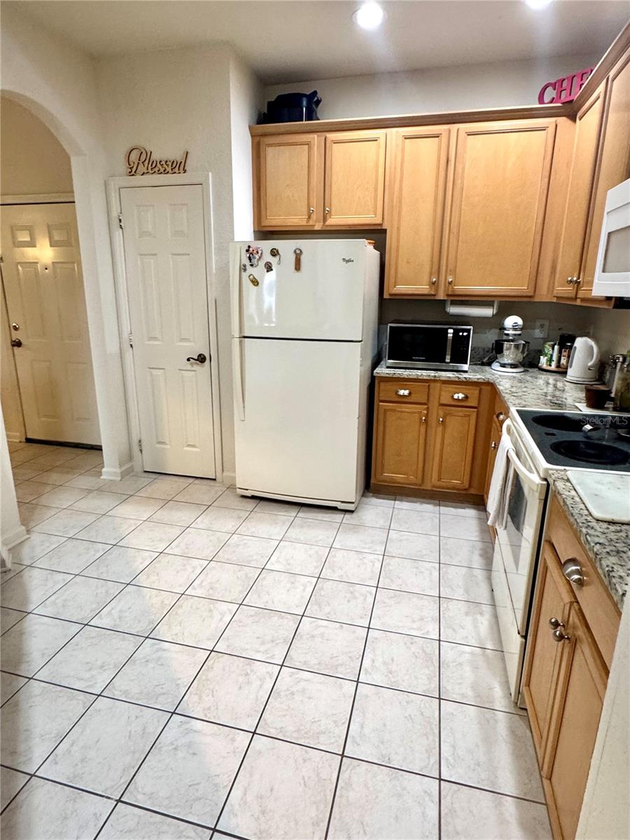 Image 6 of 27 For 3051 Greystone Loop 306