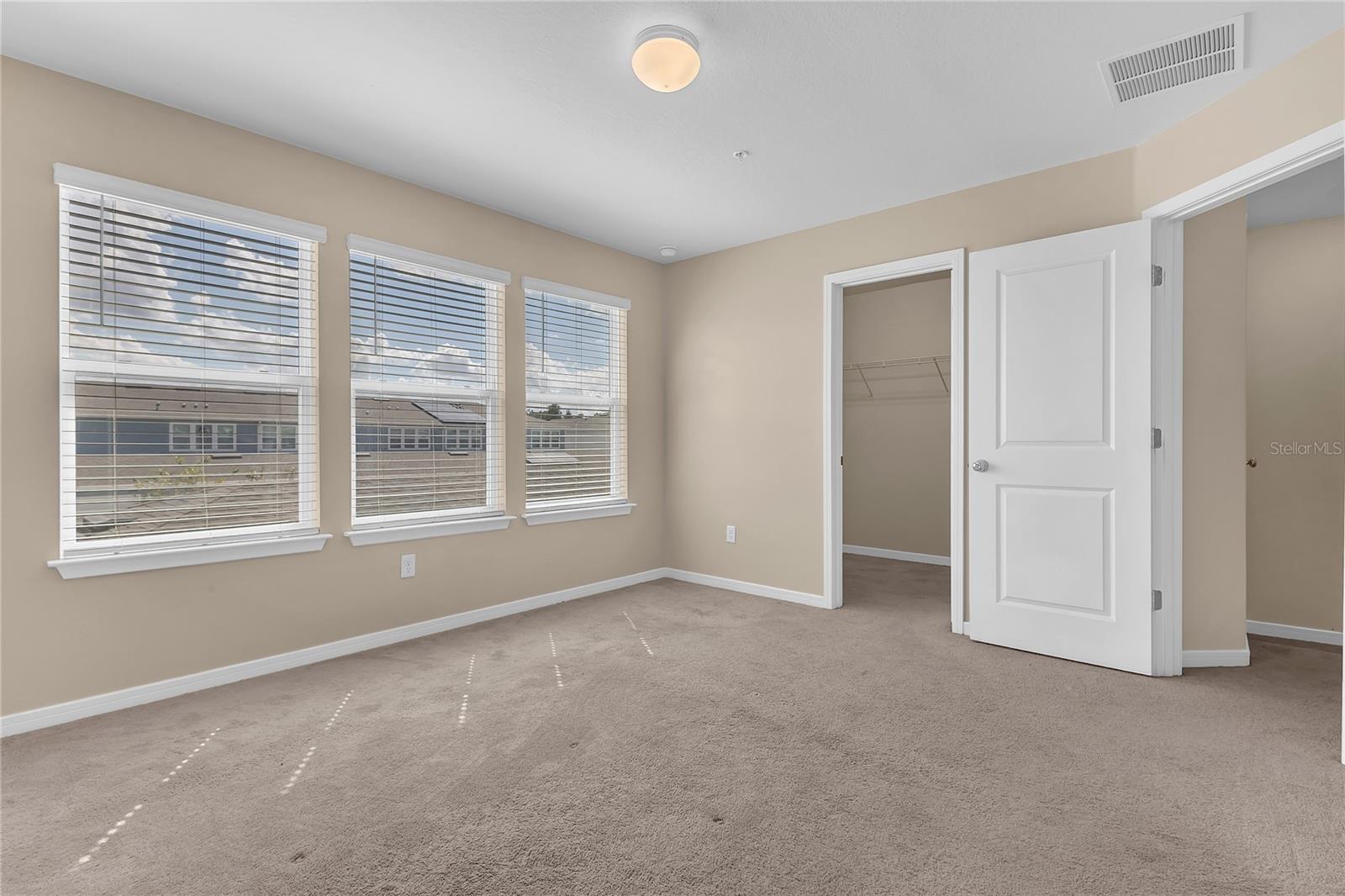 Image 17 of 30 For 9744 Brown Burrow Street