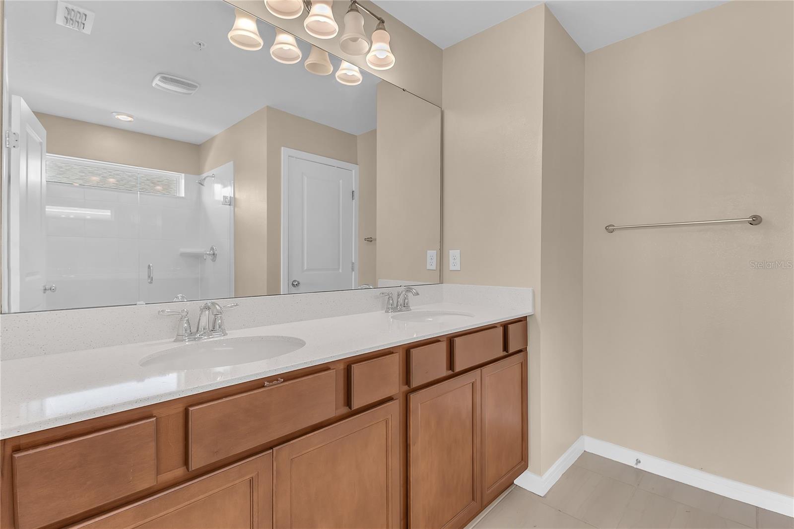 Image 18 of 30 For 9744 Brown Burrow Street