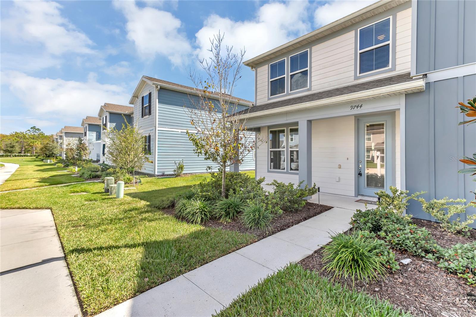 Image 3 of 30 For 9744 Brown Burrow Street