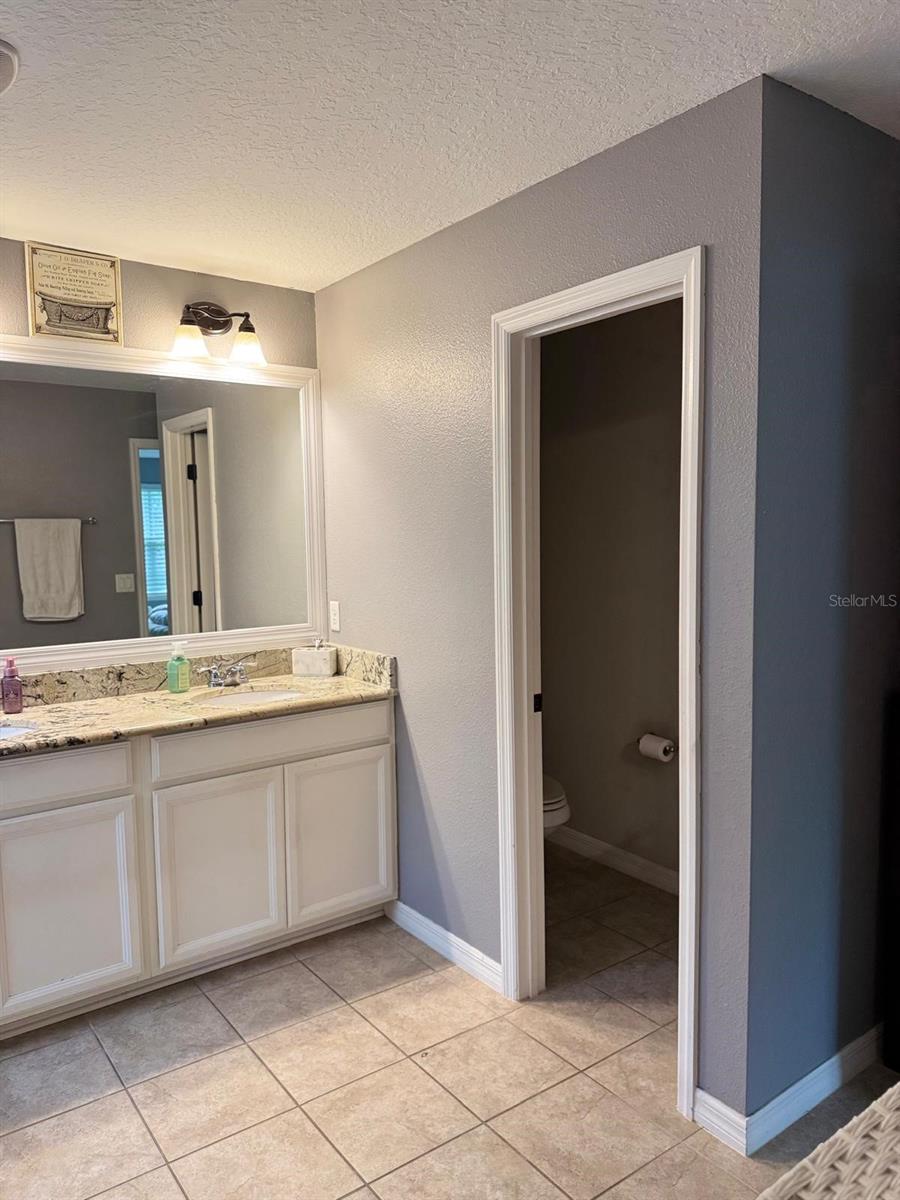 Image 15 of 38 For 14024 Waterford Creek Boulevard