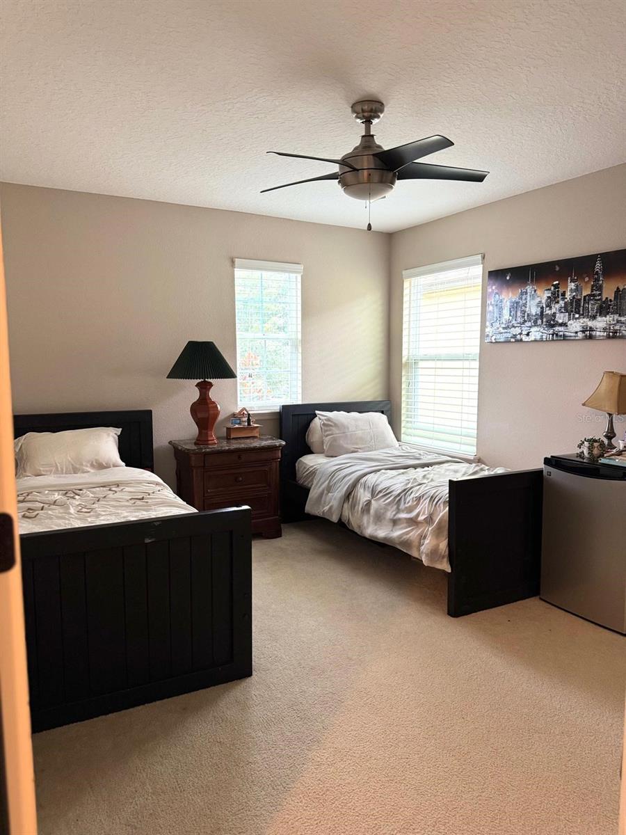 Image 32 of 38 For 14024 Waterford Creek Boulevard