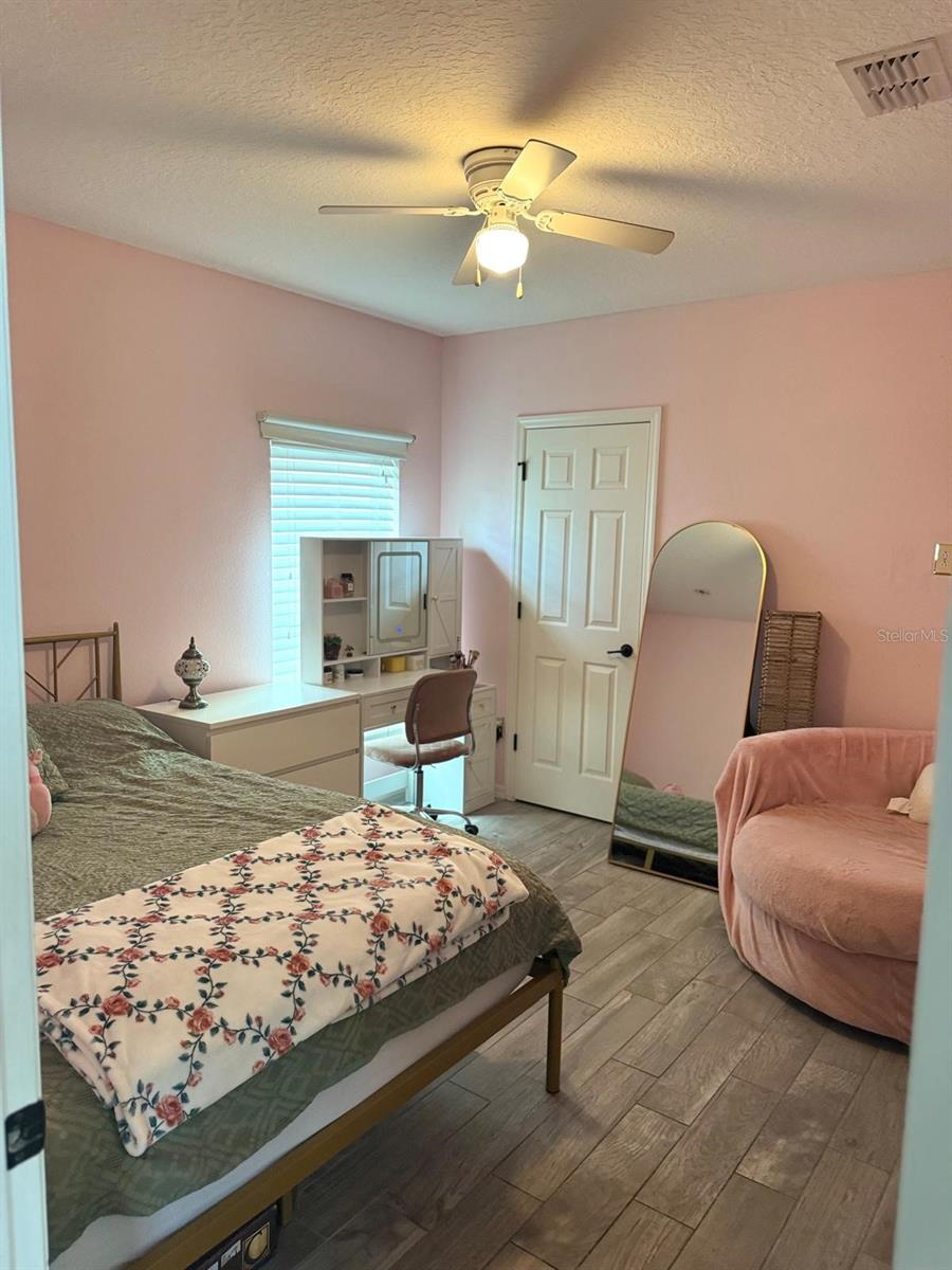 Image 33 of 38 For 14024 Waterford Creek Boulevard