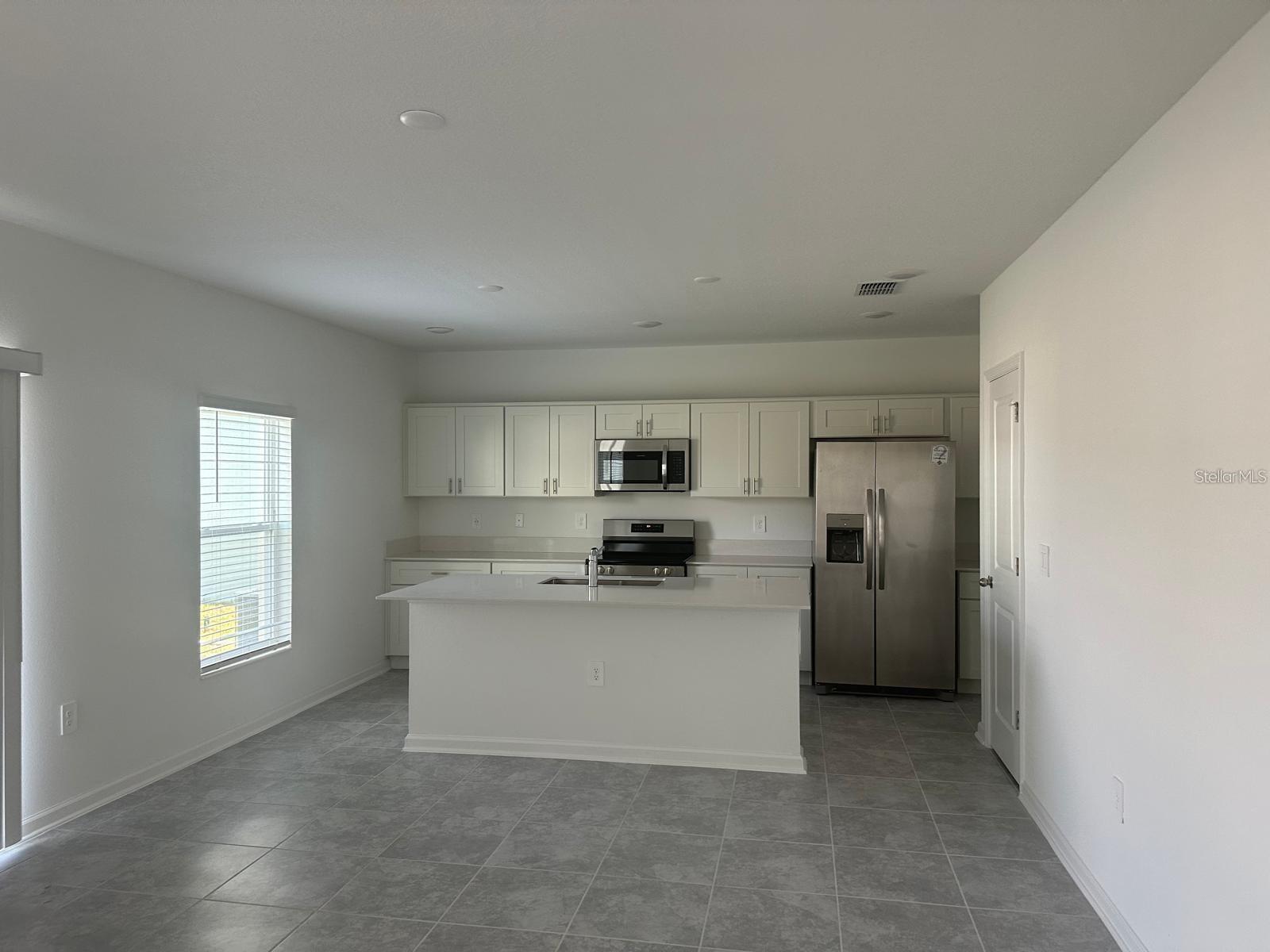 Image 3 of 17 For 1559 Marksman Road