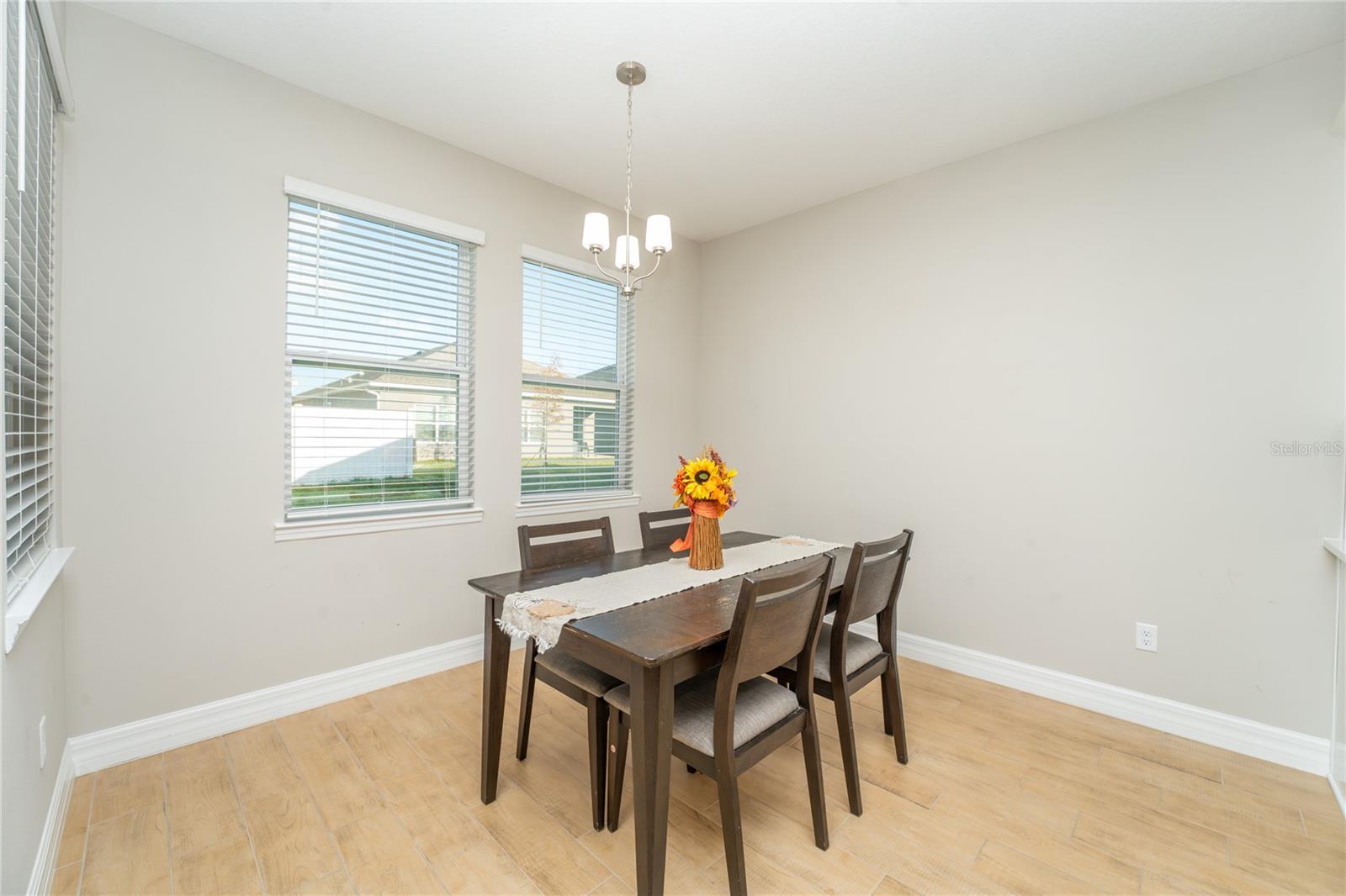 Image 16 of 24 For 1177 Fox Hedge Lane