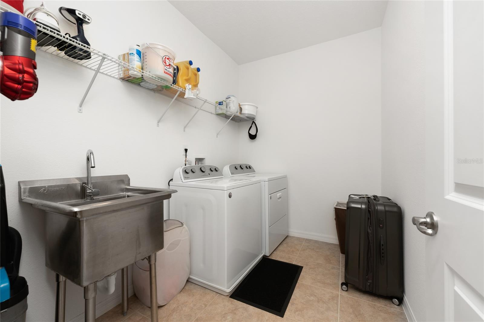Image 16 of 17 For 11543 Charnock Drive