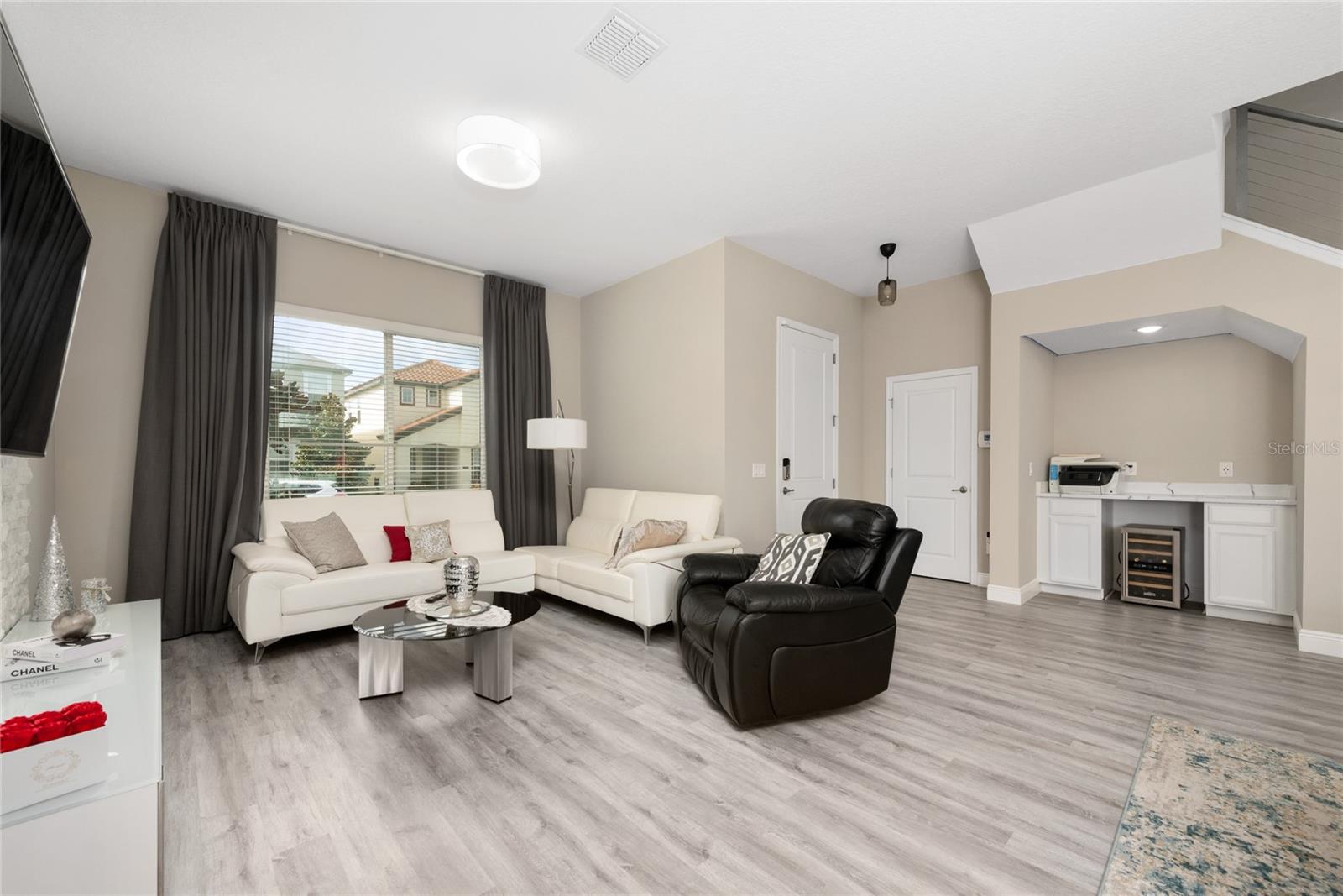 Image 4 of 17 For 11543 Charnock Drive