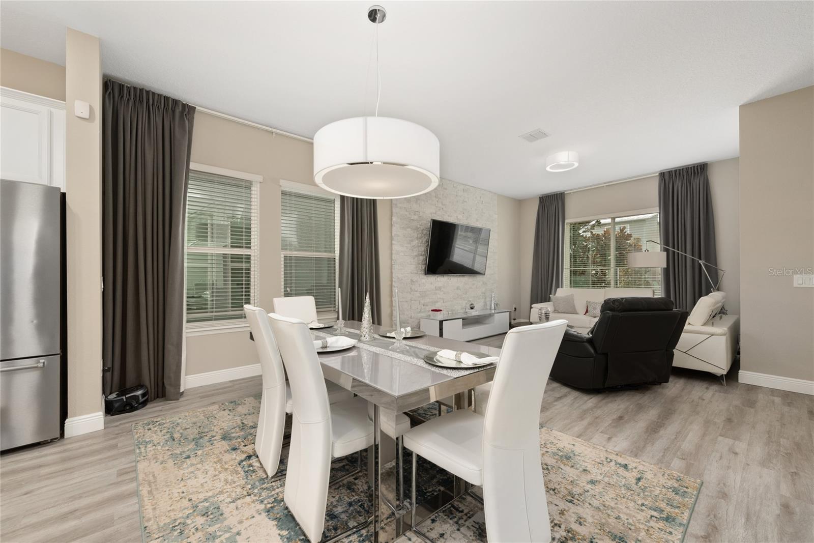 Image 5 of 17 For 11543 Charnock Drive